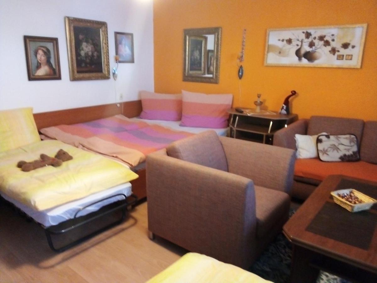 Apartmany Petronela Маков Экстерьер фото